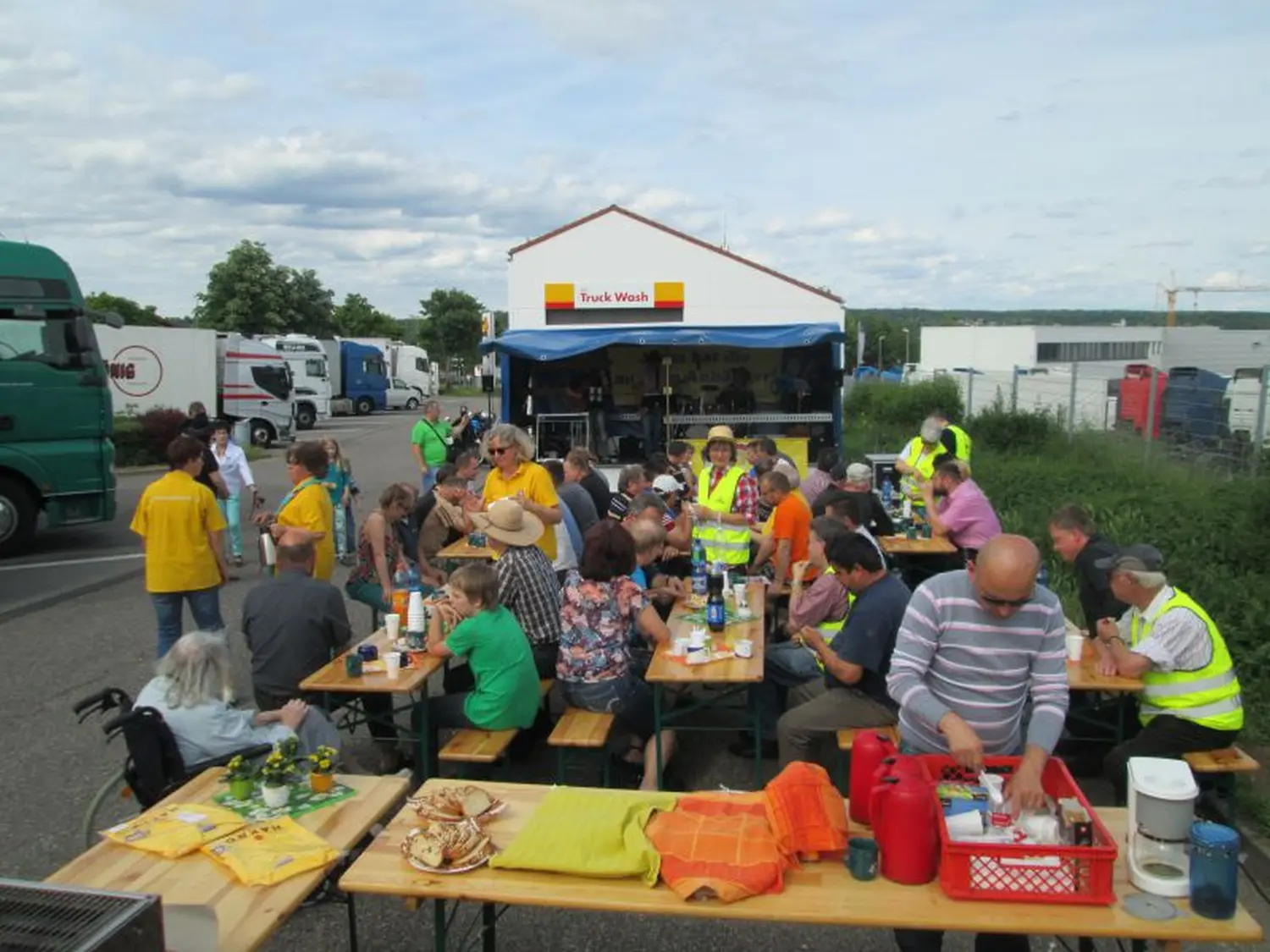 Truckerfest auf der A8 Shell-Autohof Kirchheim